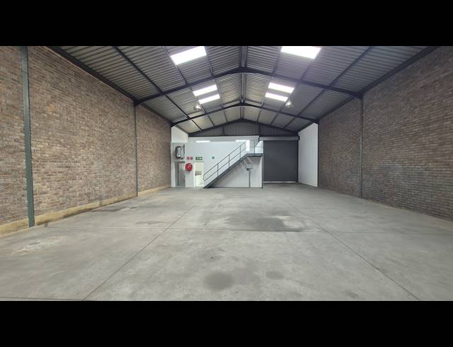 280M² FACTORY TO LET IN ANDERBOLT